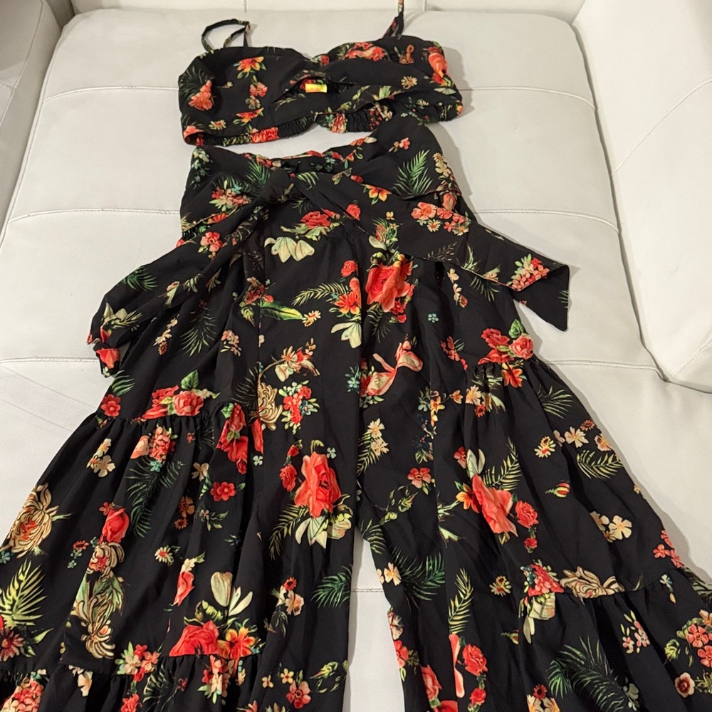 NWT Agua Bendita black wide leg floral flowy pants w/ matching coord top small
